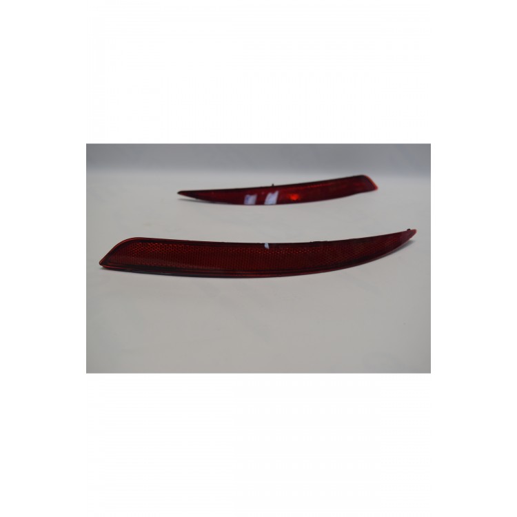 Egea Sedan Arka Tampon Reflektörü Takım 51998149