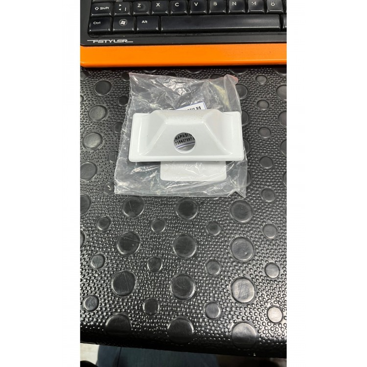 Fiat Egea Arka Kamera Kapağı beyaz Fiat Egea Arka Kamera Kapağı beyaz