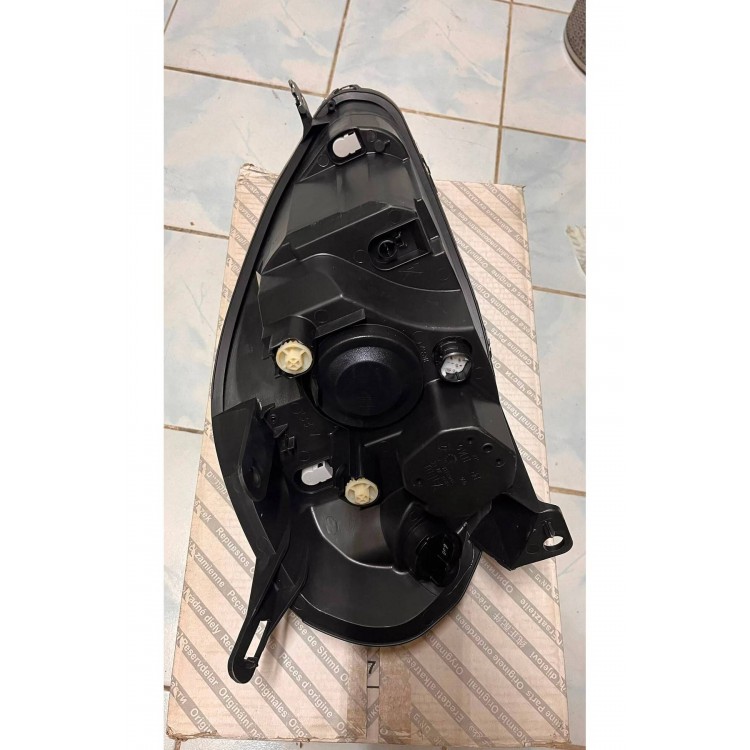 fiat grande punto sol far orj 51701593 fiat grande punto sol far orj 51701593